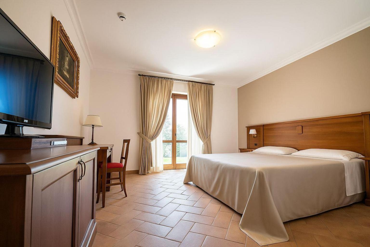 Grand Hotel Vigna Nocelli Lucera Exteriör bild